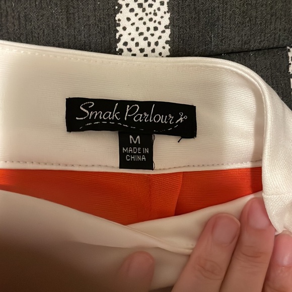 Unique Vintage skirt - Picture 3 of 3